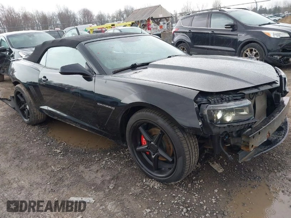 2015 Chevrolet Camaro LT with VIN 2G1FF3D31F9280047, listed as a IAAI auction lot 42025967 with 125,715 mi miles. Bid and sale history available at carsss.com. Image 1.