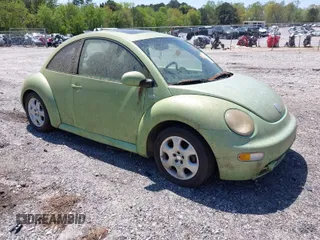 2003 Volkswagen New Beetle Coupe GLS with VIN 3VWCK21C13M406167, listed as a IAAI auction lot 41995409 with 1 mi miles. Bid and sale history available at carsss.com. Image 1.