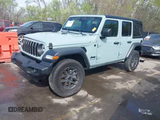 2024 Jeep Wrangler Willys с VIN 1C4PJXDG8RW250558, выставлен на аукционе IAAI как лот 41966152 с пробегом 4 083 миль миль и . История ставок и продаж доступна на DreamBid. Изображение 2.