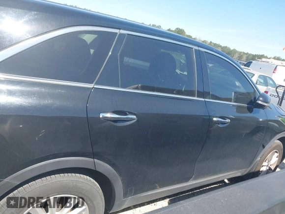 2019 Kia Sorento LX with VIN 5XYPG4A35KG549507, listed as a IAAI auction lot 41726414 with 87,507 mi miles. Bid and sale history available at carsss.com. Image 13.