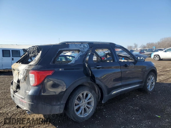2020 Ford Explorer Limited with VIN 1FMSK8FH8LGA06215, listed as a Copart auction lot 42633995 with 0 mi miles and Non Repairable. Bid and sale history available at carsss.com. Image 3.