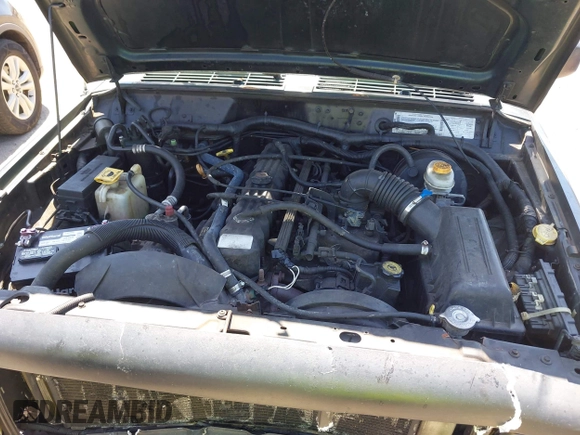 2000 Jeep Cherokee SE with VIN 1J4FF28S0YL236369, listed as a IAAI auction lot 42314386 with 159,005 mi miles and . Bid and sale history available at DreamBid. Image 10.