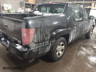 2009 Honda Ridgeline RT with VIN 5FPYK16289B101207, listed as a IAAI auction lot 41277609 with 101,022 mi miles. Bid and sale history available at carsss.com. Image 4.