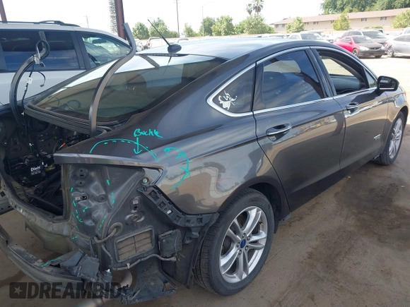 2016 Ford Fusion Titanium with VIN 3FA6P0SU9GR134575, listed as a IAAI auction lot 42338427 with 123,765 mi miles and . Bid and sale history available at DreamBid. Image 4.