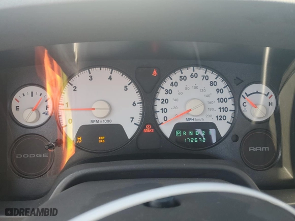 2007 Dodge Ram 1500 ST with VIN 1D7HU16P57J602582, listed as a Copart auction lot 48711625 with 172,672 mi miles and Clean Title. Bid and sale history available at carsss.com. Image 9.