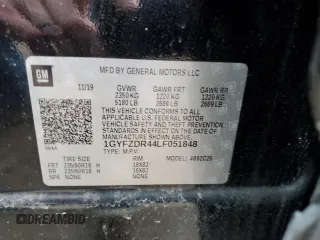 2020 Cadillac XT4 AWD Premium Luxury with VIN 1GYFZDR44LF051848, listed as a Copart auction lot 53104295 with 23,339 mi miles and Salvage Title. Bid and sale history available at DreamBid. Image 13.