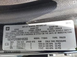 2011 Chevrolet Colorado 1LT z VIN 1GCHTCFE8B8105355, wystawiony jako IAAI lot #42298157 z przebiegiem 213 853 mil mil oraz . Historia ofert i sprzedaży dostępna na DreamBid. Obrazek 9.