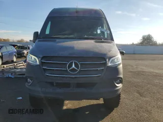 2023 Mercedes-Benz Sprinter with VIN W1W4NCVYXPT121618, listed as a Copart auction lot 82211324 with 12,656 mi miles and Salvage Title. Bid and sale history available at DreamBid. Image 5.