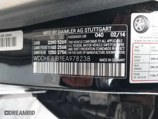 2014 Mercedes-Benz E-Class E 350 Luxury with VIN WDDHF8JB1EA978238, listed as a IAAI auction lot 41535195 with 132,940 mi miles. Bid and sale history available at carsss.com. Image 9.