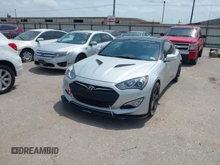 2016 Hyundai Genesis Coupe R-Spec with VIN KMHHU6KJ4GU134671, listed as a IAAI auction lot 42305705 with 47,854 mi miles and . Bid and sale history available at DreamBid. Image 17.