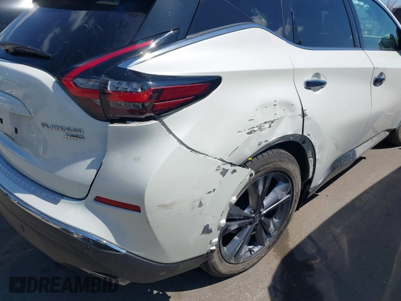 2020 Nissan Murano Platinum z VIN 5N1AZ2DS8LN173821, wystawiony jako IAAI lot #41903876 z przebiegiem 53 989 mil mil oraz . Historia ofert i sprzedaży dostępna na DreamBid. Obrazek 20.
