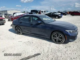 2024 BMW 3 Series 330e with VIN 3MW39FF01R8E69367, listed as a Copart auction lot 67118224 with 1,051 mi miles and Salvage Title. Bid and sale history available at carsss.com. Image 11.