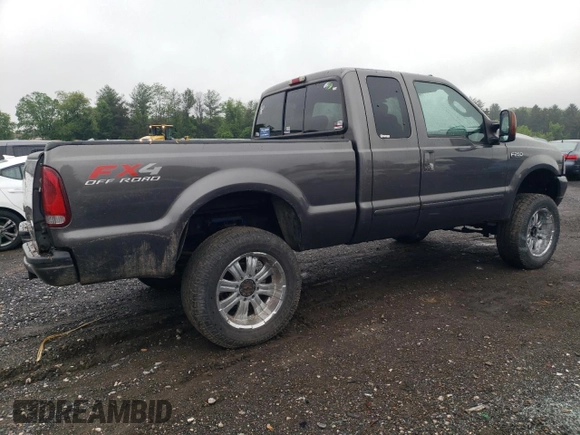 2004 Ford F-250 XL with VIN 1FTNX21L34EB78306, listed as a Copart auction lot 55999695 with 170,803 mi miles and Clean title. Bid and sale history available at DreamBid. Image 3.