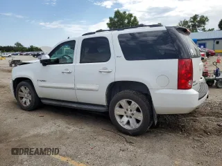 2008 GMC Yukon SLE w/3SB with VIN 1GKFK13098J148163, listed as a Copart auction lot 67848064 with 150,210 mi miles and Salvage Title. Bid and sale history available at carsss.com. Image 2.