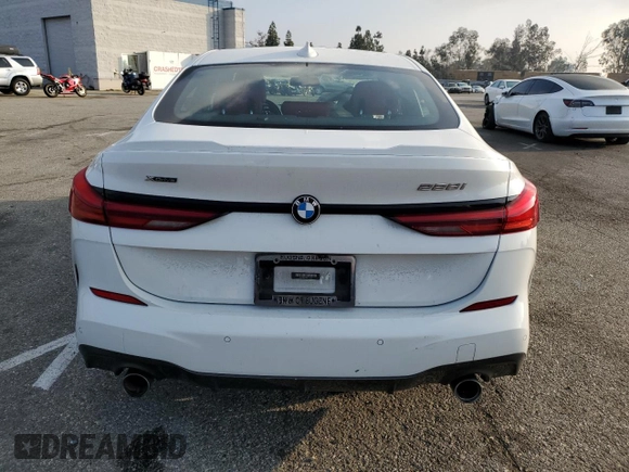 2021 BMW 2 Series 228i xDrive with VIN WBA73AK00M7G75305, listed as a Copart auction lot 43226895 with 38,598 mi miles and Salvage Title. Bid and sale history available at DreamBid. Image 6.