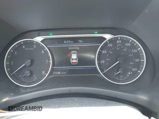 2024 Nissan Sentra SV z VIN 3N1AB8CV6RY326752, wystawiony jako IAAI lot #42368521 z przebiegiem 17 348 mil mil oraz . Historia ofert i sprzedaży dostępna na DreamBid. Obrazek 7.