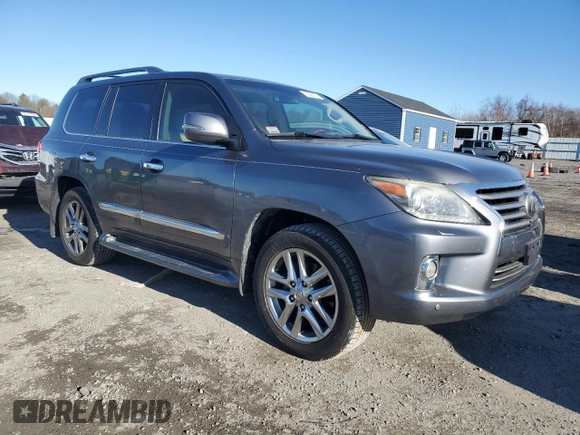 2013 Lexus LX 570 z VIN JTJHY7AX9D4126238, wystawiony jako Copart lot #43229375 z przebiegiem 183 285 mil mil oraz Czysty tytuł • Clean title. Historia ofert i sprzedaży dostępna na DreamBid. Obrazek 4.