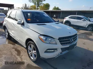 2013 Mercedes-Benz M 350 with VIN 4JGDA2EB9DA148311, listed as a IAAI auction lot 41131650 with 143,868 mi miles and . Bid and sale history available at carsss.com. Image 1.