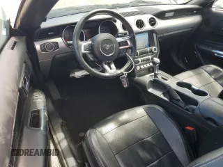 2019 Ford Mustang GT z VIN 1FA6P8CF1K5151669, wystawiony jako Copart lot #55946135 z przebiegiem 109 434 mil mil oraz Czysty tytuł • Clean title. Historia ofert i sprzedaży dostępna na DreamBid. Obrazek 8.