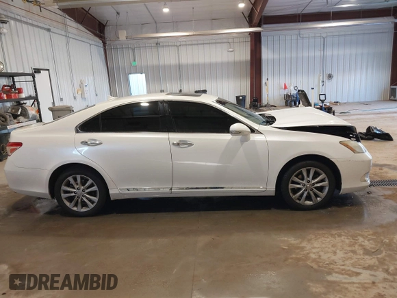 2010 Lexus ES 330 with VIN JTHBK1EGXA2362209, listed as a IAAI auction lot 41327075 with 142,452 mi miles and . Bid and sale history available at DreamBid. Image 13.