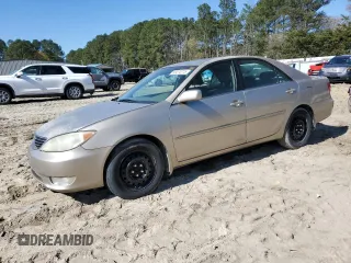 2005 Toyota Camry LE with VIN JTDBF32K750162268, listed as a Copart auction lot 53074715 with 230,037 mi miles and Salvage Title. Bid and sale history available at DreamBid. Image 1.