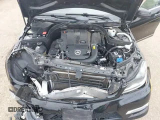 2014 Mercedes-Benz C 250 Sport с VIN WDDGF4HBXEA961769, выставлен на аукционе IAAI как лот 42474680 с пробегом 174 724 миль миль и . История ставок и продаж доступна на DreamBid. Изображение 10.