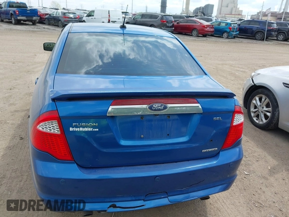 2011 Ford Fusion SEL with VIN 3FAHP0JG2BR133152, listed as a IAAI auction lot 42224008 with 226,727 mi miles. Bid and sale history available at carsss.com. Image 6.