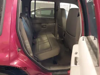 1998 Mercury Mountaineer z VIN 4M2ZU55P2WUJ00109, wystawiony jako IAAI lot #41833690 z przebiegiem 119 073 mil mil oraz . Historia ofert i sprzedaży dostępna na DreamBid. Obrazek 8.