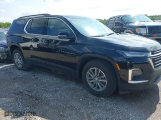 2023 Chevrolet Traverse LT Cloth with VIN 1GNERGKW0PJ284280, listed as a IAAI auction lot 41696765 with 29,970 mi miles. Bid and sale history available at carsss.com. Image 1.