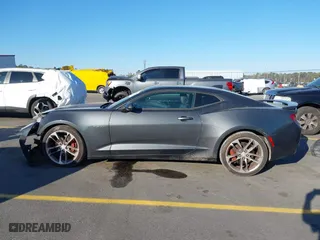 2017 Chevrolet Camaro 2SS with VIN 1G1FH1R78H0104538, listed as a IAAI auction lot 41870474 with 119,955 mi miles. Bid and sale history available at carsss.com. Image 15.