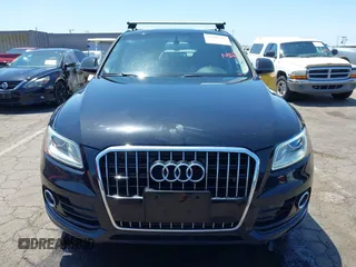 2017 Audi Q5 Premium Plus z VIN WA1L2AFP8HA042899, wystawiony jako IAAI lot #42346517 z przebiegiem 112 364 mil mil oraz . Historia ofert i sprzedaży dostępna na DreamBid. Obrazek 12.