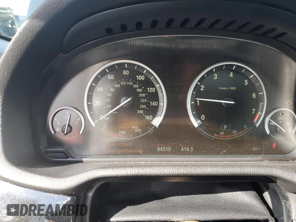 2016 BMW X3 xDrive28i with VIN 5UXWX9C5XG0D86701, listed as a Copart auction lot 51697295 with 84,310 mi miles and Salvage Title. Bid and sale history available at DreamBid. Image 9.