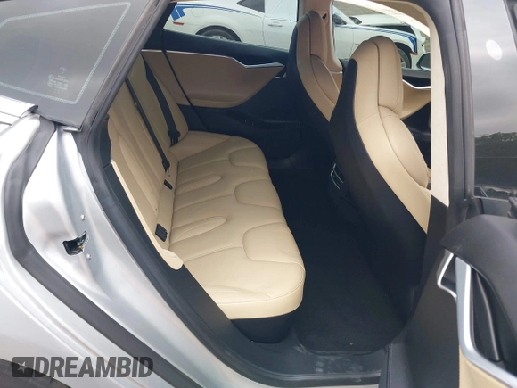 2017 Tesla Model S 100D с VIN 5YJSA1E28HF199687, выставлен на аукционе IAAI как лот 42353657 с пробегом 68 533 миль миль и . История ставок и продаж доступна на DreamBid. Изображение 8.
