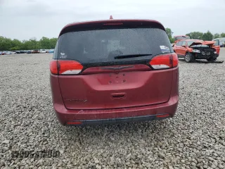 2018 Chrysler Pacifica Touring L Plus с VIN 2C4RC1EG9JR252640, выставлен на аукционе Copart как лот 57726455 с пробегом 97 841 миль миль и Списание • Salvage title. История ставок и продаж доступна на DreamBid. Изображение 6.