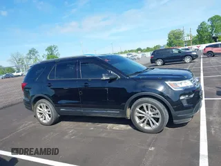 2018 Ford Explorer XLT with VIN 1FM5K7D85JGA76679, listed as a IAAI auction lot 42052252 with 107,449 mi miles and . Bid and sale history available at DreamBid. Image 13.