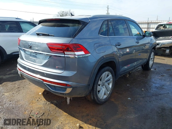 2020 Volkswagen Atlas SE z VIN 1V21E2CA9LC211835, wystawiony jako IAAI lot #41574645 z przebiegiem 50 586 mil mil oraz . Historia ofert i sprzedaży dostępna na DreamBid. Obrazek 4.