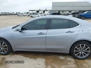 2016 Acura TLX V6 z VIN 19UUB2F31GA000121, wystawiony jako IAAI lot #42108921 z przebiegiem 88 077 mil mil oraz . Historia ofert i sprzedaży dostępna na DreamBid. Obrazek 14.