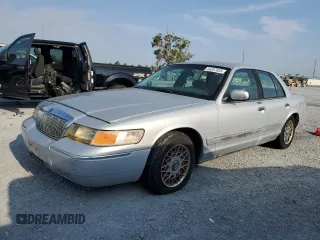 2000 Mercury Grand Marquis GS z VIN 2MEFM74W0YX715104, wystawiony jako Copart lot #54357855 z przebiegiem 111 231 mil mil oraz Szkoda całkowita • Salvage title. Historia ofert i sprzedaży dostępna na DreamBid. Obrazek 1.