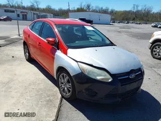 2012 Ford Focus SEL with VIN 1FAHP3H24CL387912, listed as a IAAI auction lot 41825364 with 114,389 mi miles. Bid and sale history available at carsss.com. Image 1.