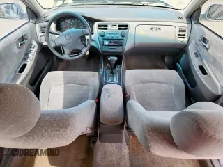 2001 Honda Accord LX z VIN 1HGCG16471A077440, wystawiony jako Copart lot #57621925 z przebiegiem 178 297 mil mil oraz Szkoda całkowita • Salvage title. Historia ofert i sprzedaży dostępna na DreamBid. Obrazek 8.