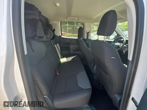 2022 Ford Maverick XL z VIN 3FTTW8F98NRA53388, wystawiony jako Copart lot #57614245 z przebiegiem 137 672 mil mil oraz Czysty tytuł • Clean title. Historia ofert i sprzedaży dostępna na DreamBid. Obrazek 6.