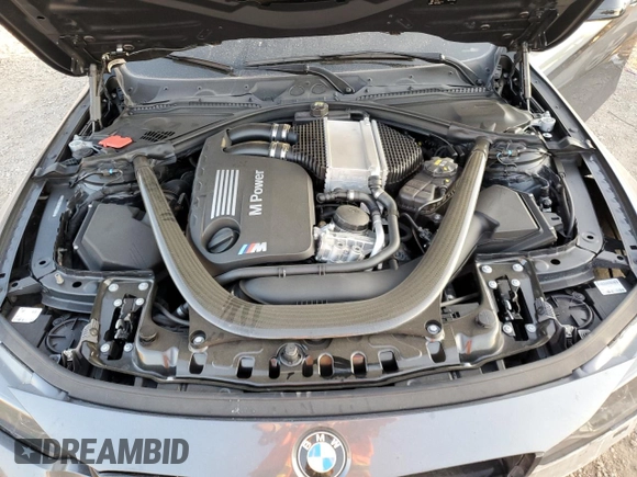 2016 BMW M4 with VIN WBS3R9C5XGK338284, listed as a Copart auction lot 70488743 with 86,452 mi miles. Bid and sale history available at carsss.com. Image 11.