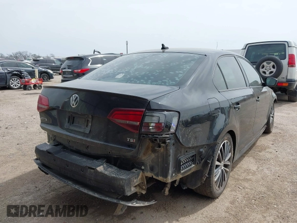 2016 Volkswagen Jetta Sport z VIN 3VWD17AJ0GM409795, wystawiony jako IAAI lot #41773028 z przebiegiem 147 979 mil mil oraz . Historia ofert i sprzedaży dostępna na DreamBid. Obrazek 4.