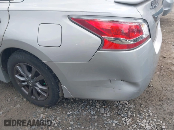 2015 Nissan Altima S z VIN 1N4AL3AP5FC576740, wystawiony jako IAAI lot #42229759 z przebiegiem 75 812 mil mil oraz . Historia ofert i sprzedaży dostępna na DreamBid. Obrazek 13.