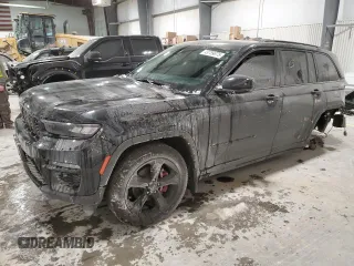 2023 Jeep Grand Cherokee Limited z VIN 1C4RJHBG0PC514243, wystawiony jako Copart lot #43789675 z przebiegiem 25 670 mil mil oraz Szkoda całkowita • Salvage title. Historia ofert i sprzedaży dostępna na DreamBid. Obrazek 1.