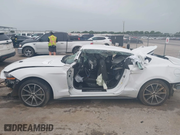 2019 Ford Mustang EcoBoost with VIN 1FA6P8THXK5120597, listed as a IAAI auction lot 42404666 with 37,968 mi miles and . Bid and sale history available at DreamBid. Image 15.