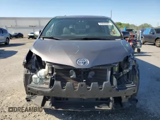 2016 Toyota Sienna XLE with VIN 5TDYK3DC6GS727718, listed as a Copart auction lot 54650605 with 90,380 mi miles and Salvage Title. Bid and sale history available at DreamBid. Image 5.