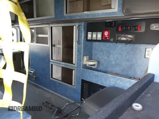 2014 Ford E-Series Commercial с VIN 1FDSS3EL4EDB15185, выставлен на аукционе IAAI как лот 42077189 с пробегом 306 495 миль миль и . История ставок и продаж доступна на DreamBid. Изображение 8.