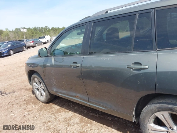 2008 Toyota Highlander Sport with VIN JTEDS43A382025333, listed as a IAAI auction lot 41895170 with 375,334 mi miles. Bid and sale history available at carsss.com. Image 15.