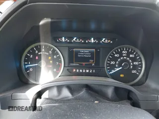 2019 Ford F-150 XL z VIN 1FTEX1CB8KKD31775, wystawiony jako IAAI lot #42522883 z przebiegiem 33 469 mil mil oraz . Historia ofert i sprzedaży dostępna na DreamBid. Obrazek 7.